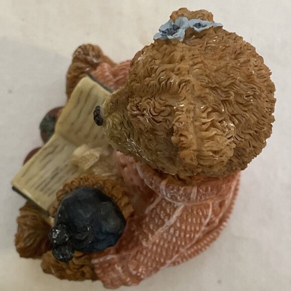 Design Impressions Sweater Bears Reading Book Resin Figurine 4" 26920 Figurine - Picture 5 of 12